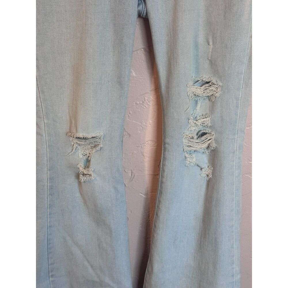 Levi's 726 High Rise Flare Leg Jeans with Stretch Distressed 29 x 30 Light Wash - Picture 6 of 8